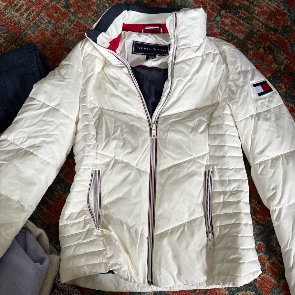 Tommy Hilfiger White Puffer Jacket with High Collar